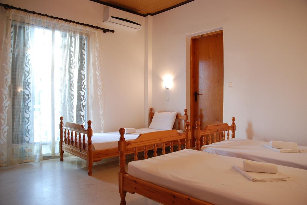 Soti'S Rooms Skala Rachoni  Zimmer foto